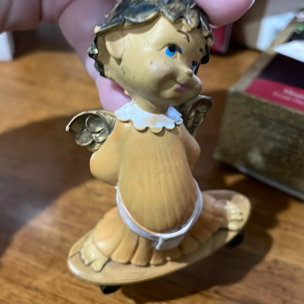 Toriart skateboarding Angel